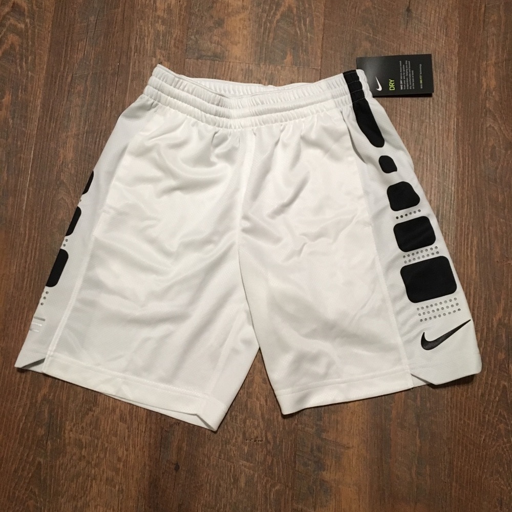 New Nike Drifit Boys Small Shorts